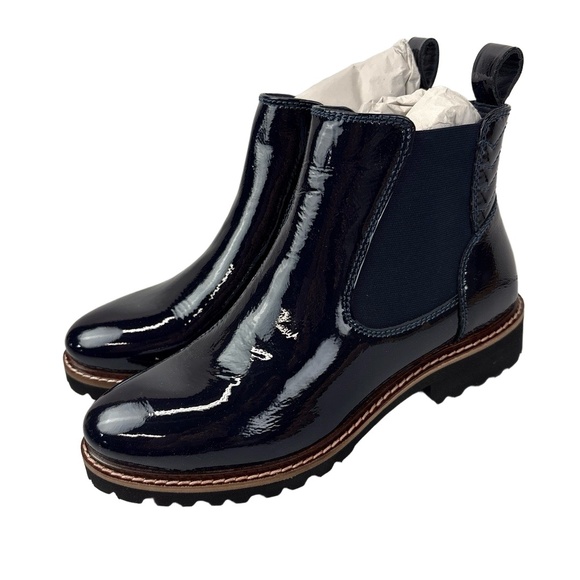 SoftWalk Womens 7.5 Indy Navy Blue Patent Lug Heel Boot Dressy Chelsea Pull On - Picture 1 of 6